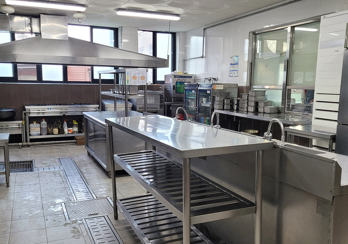 위생적인 급식 환경